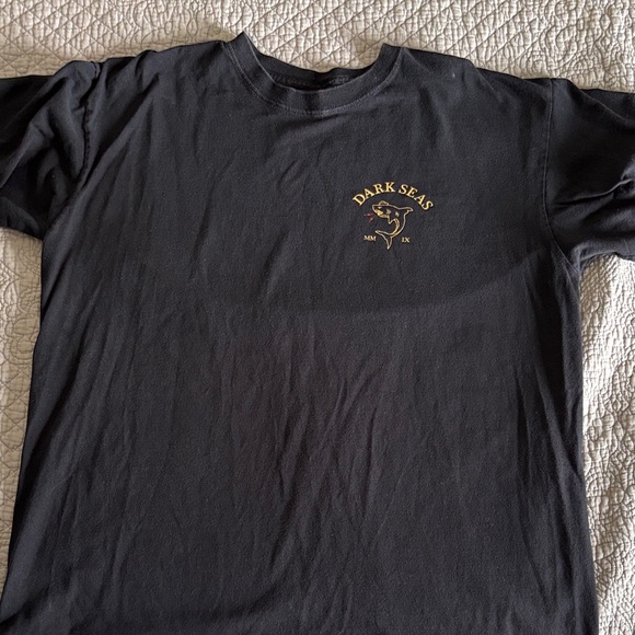 Men's Black Dark Seas T shirt - Picture 1 of 3